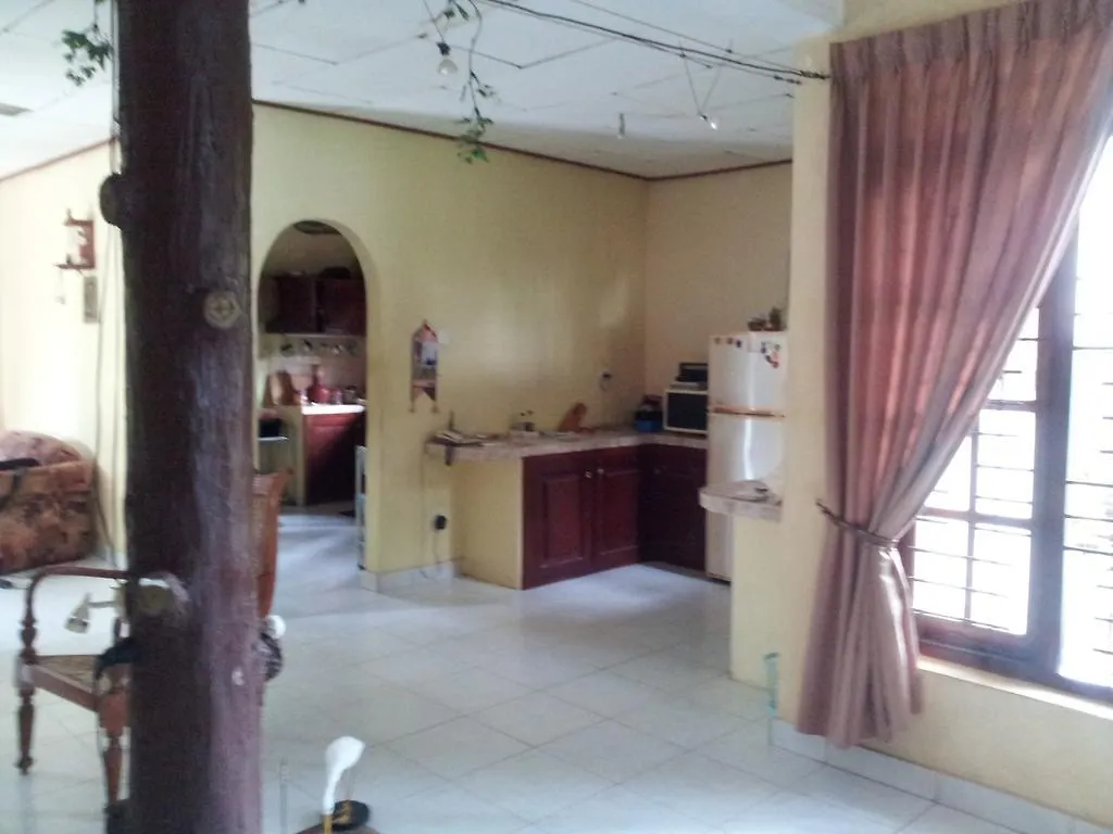 Vendégház Villa Rosita Negombo