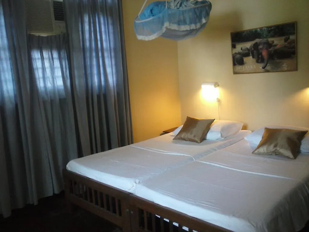 Vendégház Villa Rosita Negombo